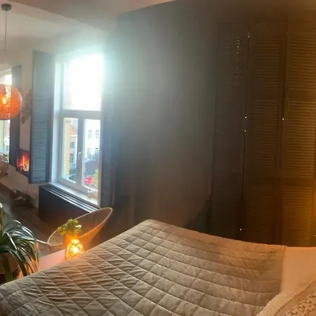 Sleep - Black And Gold Loft Cityview * 안트베르펜